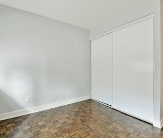 420 Gilmour Street - 709 - Photo 1