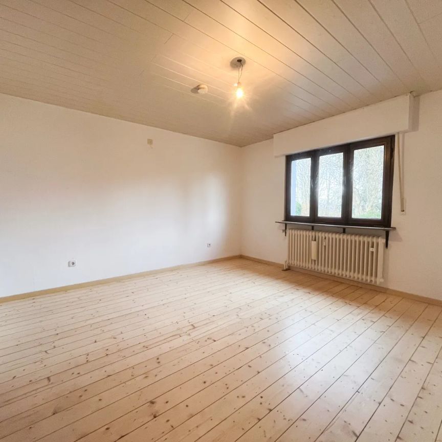 Geräumige Einliegerwohnung mit Dachboden und Kellerabteil - Photo 1