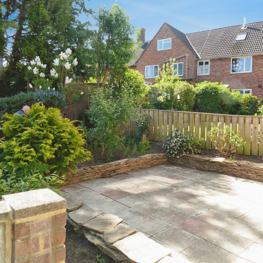 Semi-detached house to rent on - Photo 1