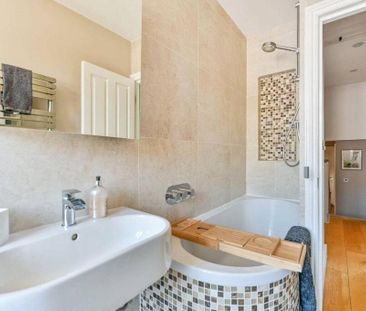 3 bedroom semi-detached house to rent - Photo 6