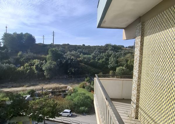 Apartamento T2 para Arrendamento em Sacavém