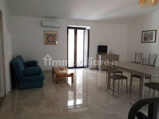 Trilocale piazza Sant'Angelo 15, Centro, Licata - Foto 1