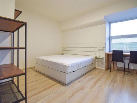 Pronájem bytu 2+kk 55 m2 - Fotografie 3