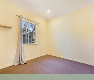 Space, Storage & Serious Parking in Prime Chermside Position - Photo 1