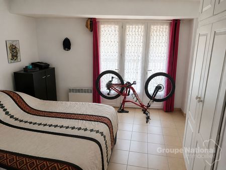 Location Appartement 2 pièces 48m² - Photo 2