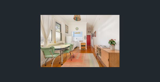 Garden apartment in quiet rear position - Photo 1