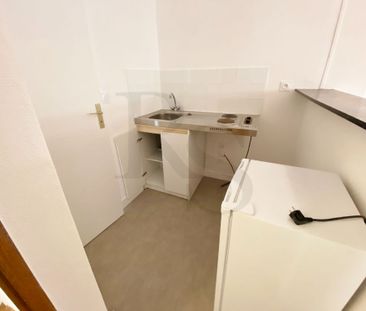 Location Appartement 1 pièce 16m² - Photo 2