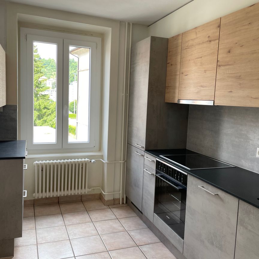 JEANNERET 23, Appart. 4 pièces 1er étage rénové avec balcon - Photo 1