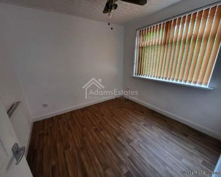 2 bedroom property to rent in Dewsbury - Photo 4