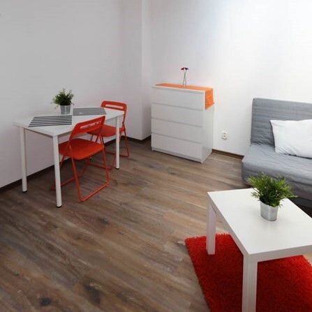 Łódź Łódź-Górna, Pabianicka - Photo 1