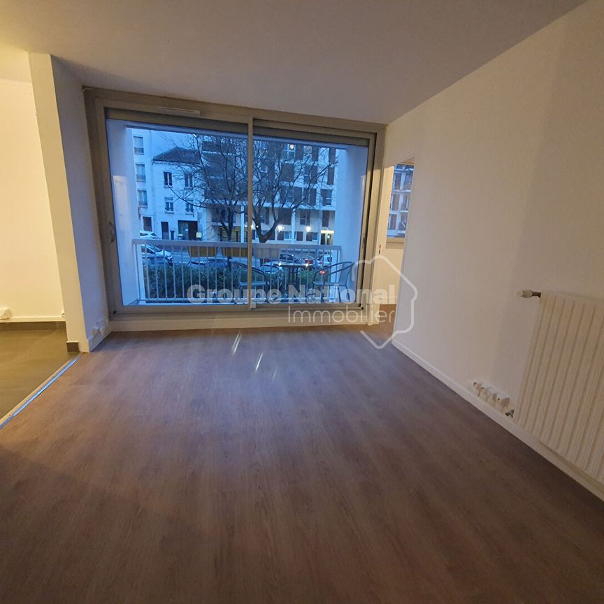 CHAVILLE - 2 PIECES, - Photo 1