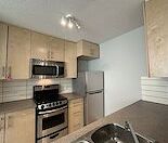 5717 2 Street Southwest, Calgary - Photo 2