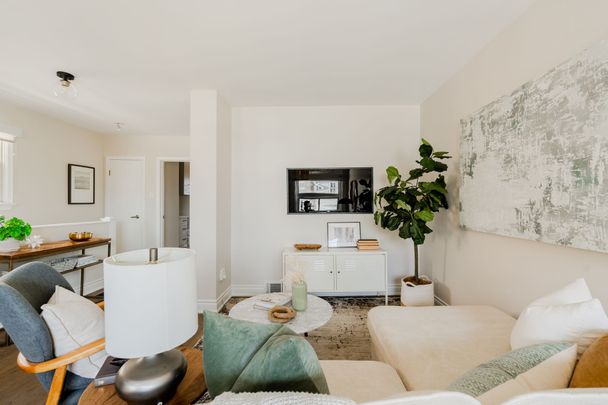 For Lease - 159 Bellefair Avenue Unit# Upper, Toronto, Ontario - Photo 1