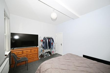 Newbold Road, RUGBY - Photo 3