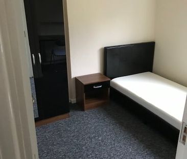 Room in a Shared House, Humber Road, CV3 - Photo 3