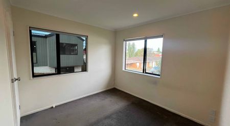 Brick and tile beauty! - Photo 4