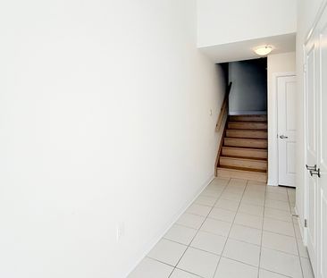 For Lease - 80 Lunay Drive, Richmond Hill, Ontario - Photo 3