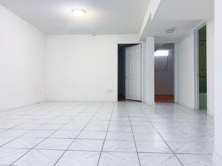 For Lease - 3 Pettigrew Court, Markham, Ontario - Photo 2