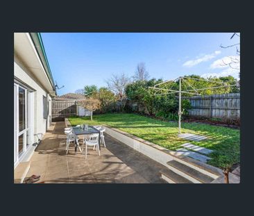 5 Edmonds Avenue, Ashwood, Vic 3147 - Photo 5