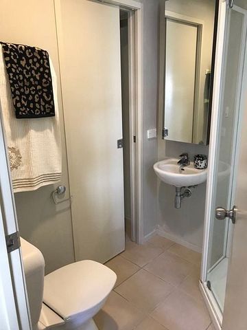 Chic 1BR Townhouse in Three Kings - Photo 5