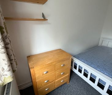 Room in a Shared House, Rathmines Close, NG7 - Photo 5