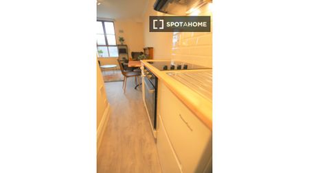 Apartment for rent in North City, Dublin - Photo 3