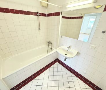 BALKONTRAUM | HELLE 2 ZIMMER | OPTIMALE RAUMAUFTEILUNG | U-BAHN NÄHE - Foto 1