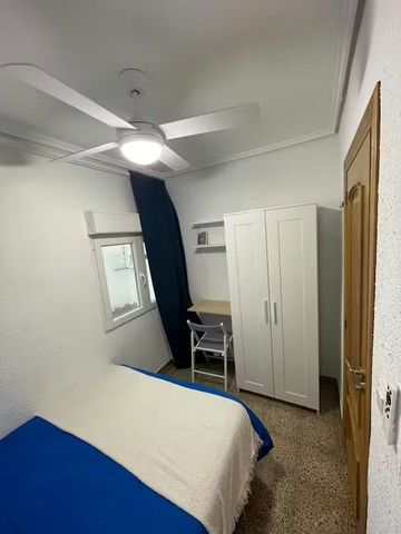 Avenida de la Pau, Xirivella, Valencian Community 46920 - Photo 3