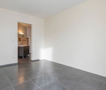 Appartement te huur in Niel voor € 800 met 1 slaapkamer - Foto 2