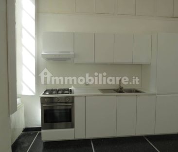Quadrilocale piazza Grimaldi 1, Maddalena, Genova - Photo 2