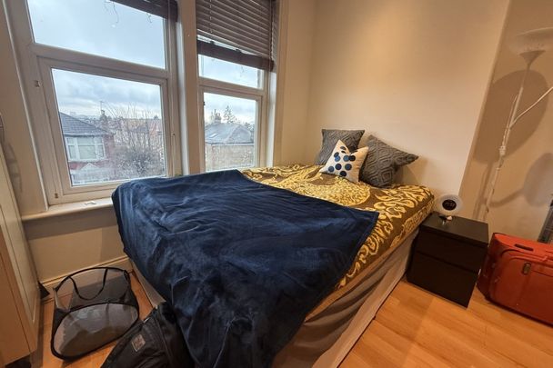 Ballards Lane, LONDON - Photo 1