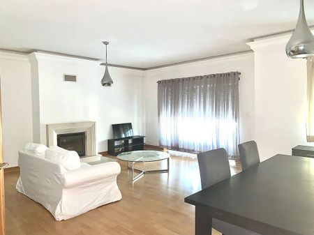Apartamento T3 em Lisboa - Photo 2