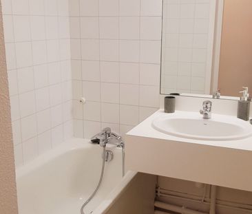 Location Appartement 1 pièce 15m² GRENOBLE 38000 - Photo 1