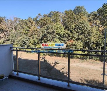 Inchiriere apartament 2 camere Greenfield Residence vedere padure - Photo 3
