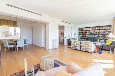 Flat for rent in Jerónimos (Madrid) - Photo 4