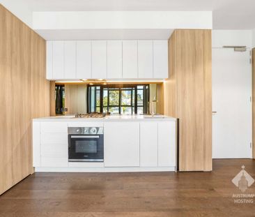 Modern Urban Living in the Heart of West Melbourne - Photo 6