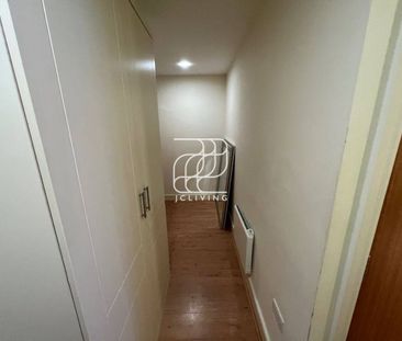 Axis Court, 2 East Lane, London, SE16 - Photo 3