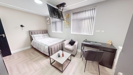 Co-Living Studio 5, 166 Park Hill Road Harborne - Photo 2