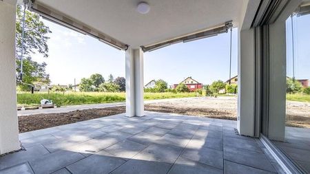 Moderne 3.5-Zimmerwohnung mit herrlichem Sitzplatz - Photo 3