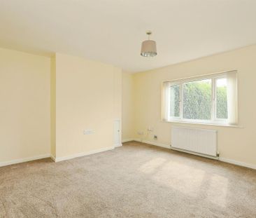 Essex Road, Doncaster, Bircotes - Photo 3