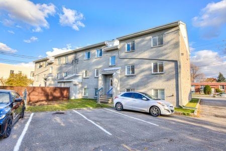 3965 Boul. Ste-Rose, H7P 1C9, H7P 1C9, Laval - Photo 4