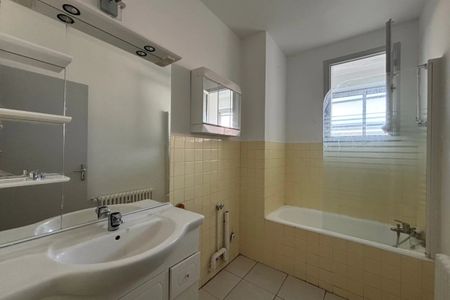 Montélimar, 26200 - Photo 5