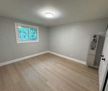 For Lease - 8 Redwood Court Unit# Upper, Barrie, Ontario - Photo 4