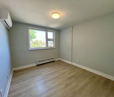 For Lease - 3046 Jaguar Valley Drive Unit# 302, Mississauga, Ontario - Photo 6