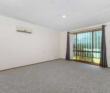 28 Michael Hill Avenue, Woodberry. - Photo 4