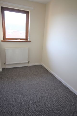 4 Crosby Street, Belfast, BT13 2HJ - Photo 2