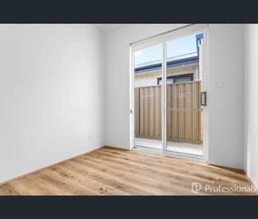16 Brilliant Boulevard, Mandogalup, WA 6167 - Photo 4