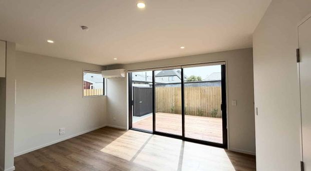 10/527 Hereford Street - Photo 1