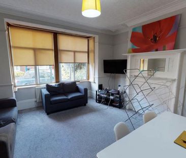 6 bedroom house to rent - Photo 4