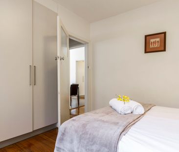 Heart of St Kilda Living - Photo 5